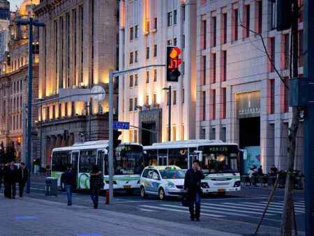 交通信号灯大体有哪些分类？