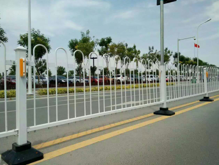 机动车护栏1